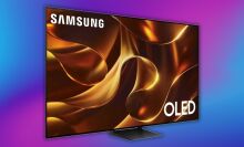 samsung 77-inch s84d 4k oled tv on a blue and pink gradient background